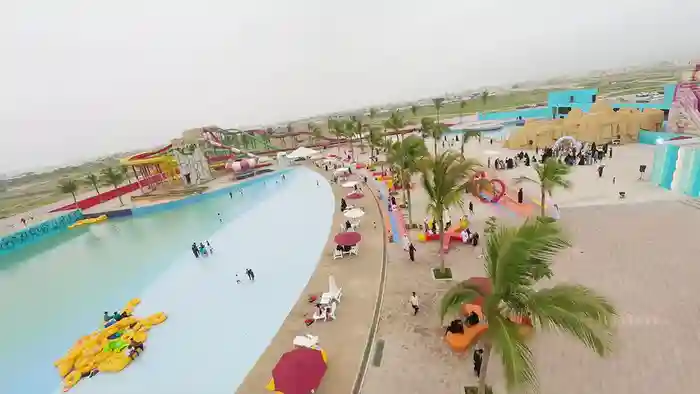 Cool off in Salalah's water oasis! Explore Al Naseem Water Park Salalah and enjoy the water adventure. Get ready for fun! 🌊🏊‍♂️